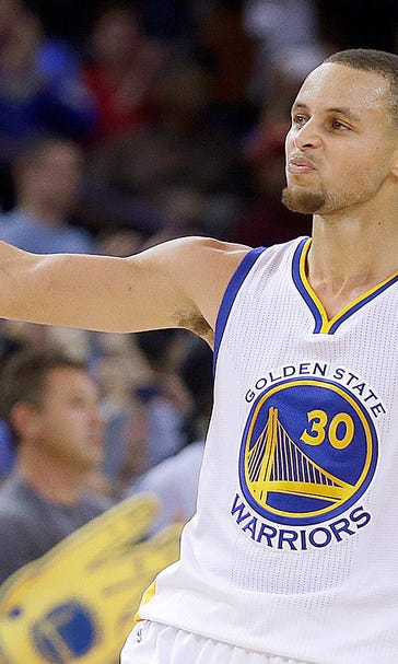 Warriors surge past Rockets in final minutes, push win streak to 14